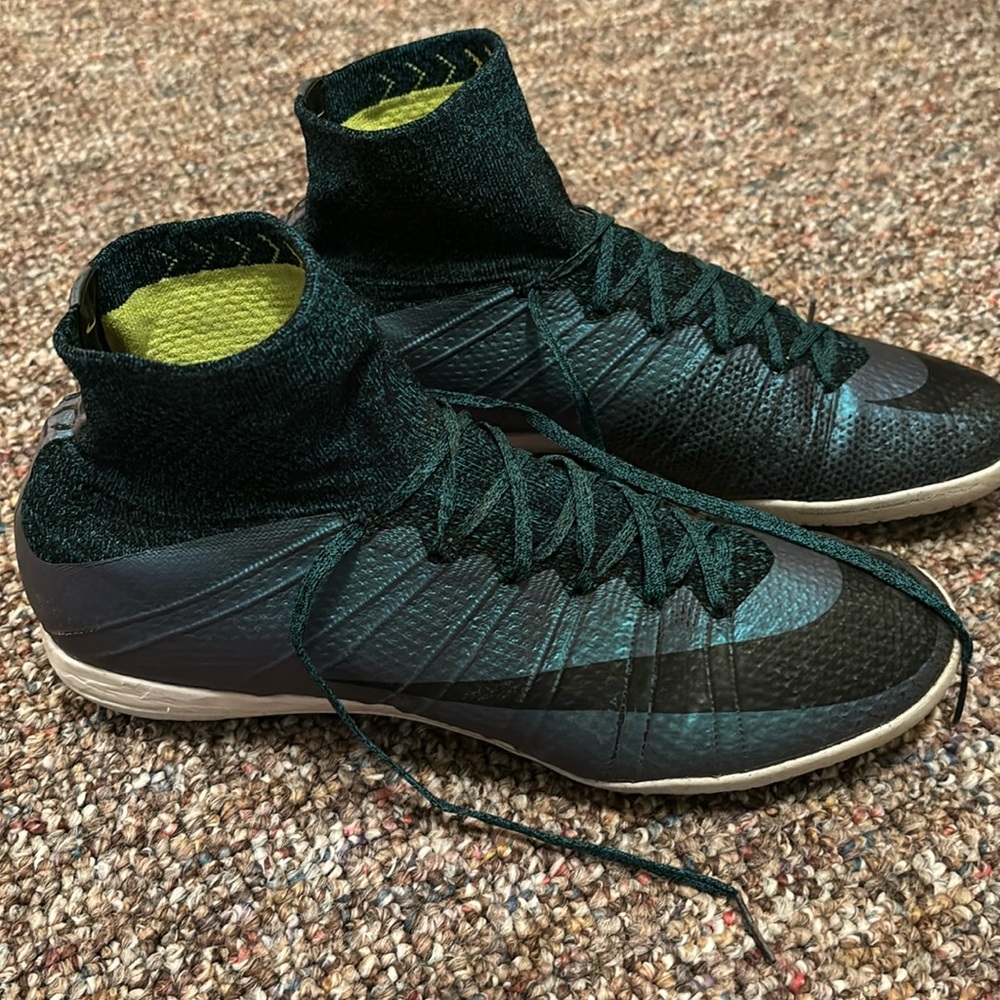 Indoor Soccer Shoes